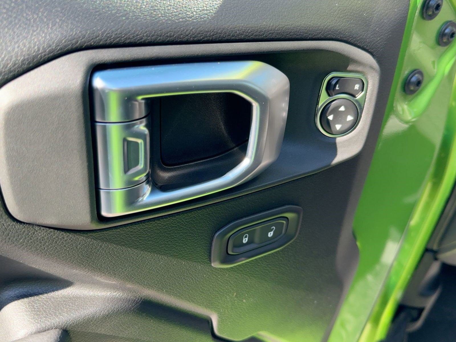 New 2026 Jeep Wrangler Sport S image 29