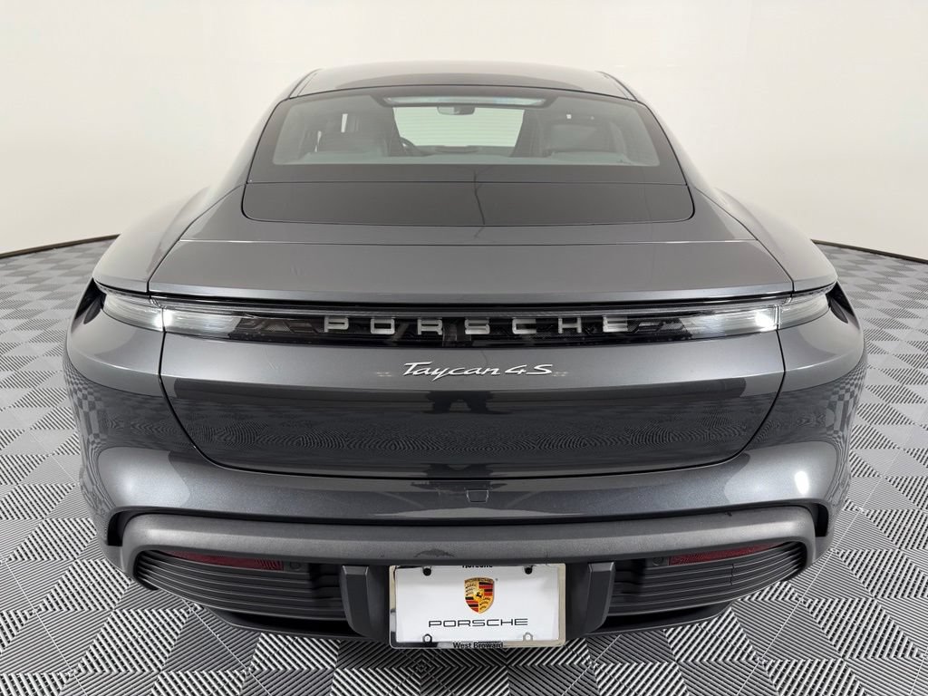 Used 2021 Porsche Taycan 4S AWD/4WD image 13