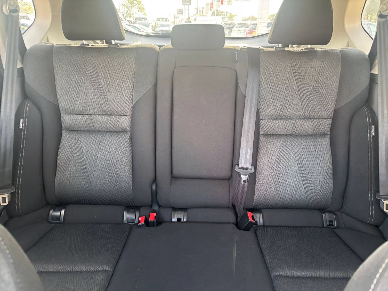 Used 2025 Nissan Rogue SV AWD/4WD image 40