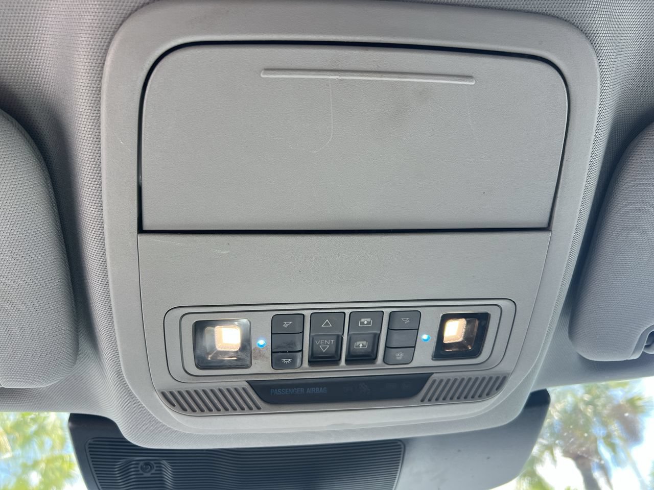 Used 2021 Ford Explorer XLT w/ Equipment Group 202A AWD/4WD image 29
