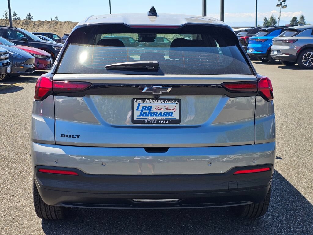 New 2027 Chevrolet Bolt LT w/ Comfort Package FWD image 6