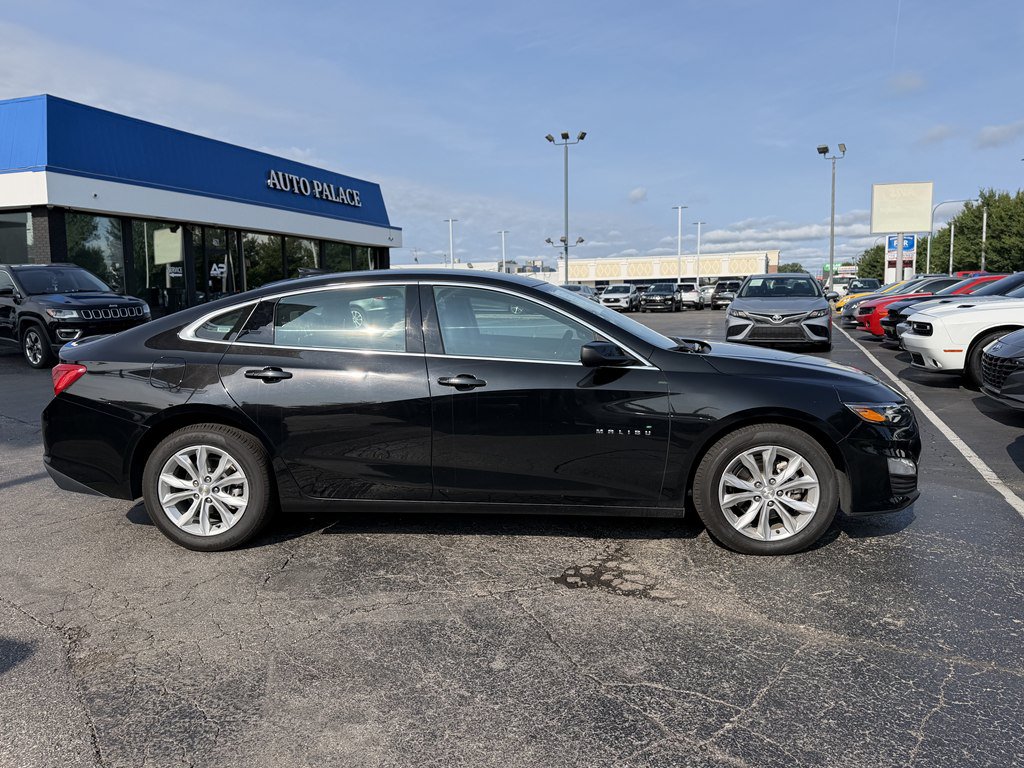 Used 2024 Chevrolet Malibu LT FWD image 8