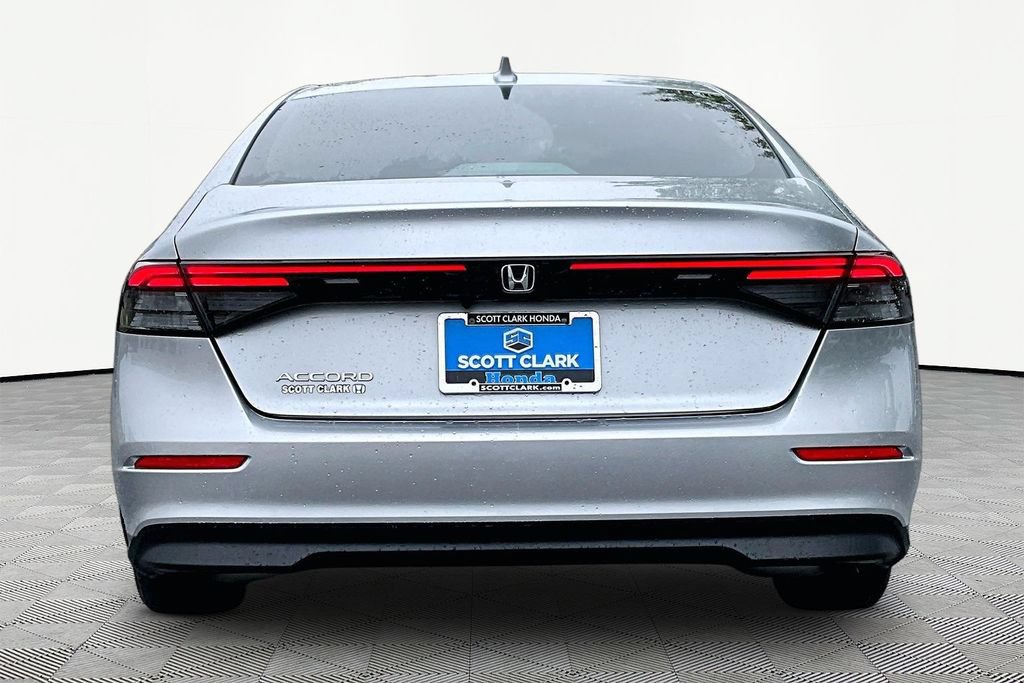 Certified 2025 Honda Accord LX image 6