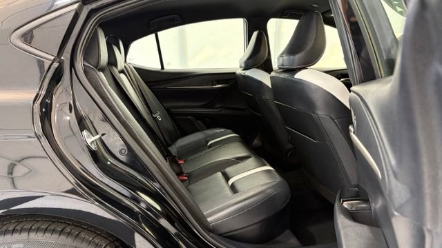 Used 2025 Toyota Camry SE FWD image 24