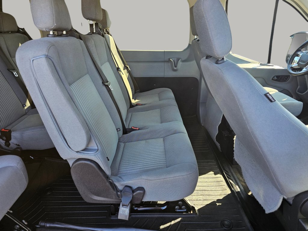 Used 2015 Ford Transit 350 XLT image 22