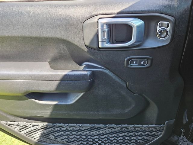 Used 2021 Jeep Wrangler Sport S image 24
