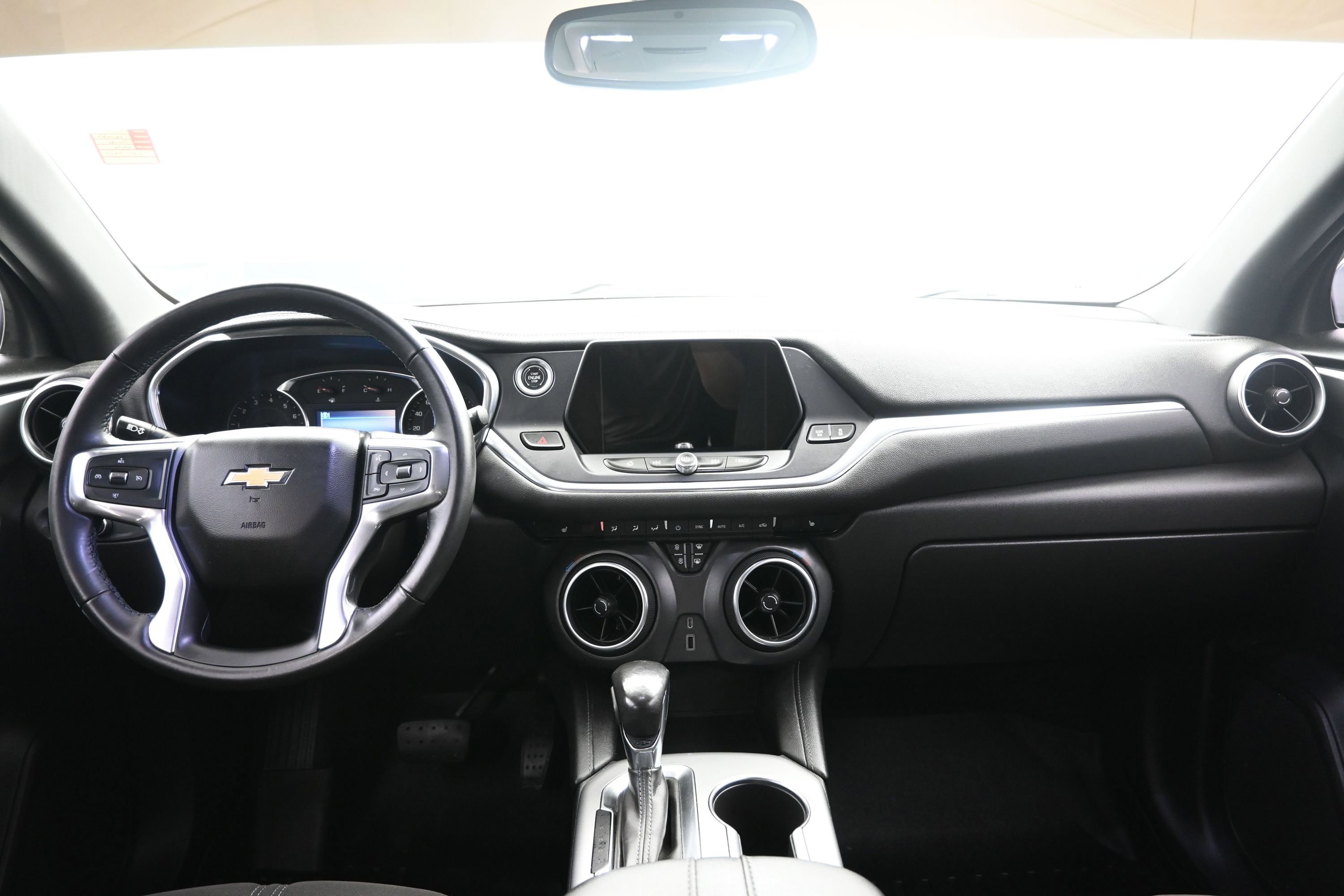 Used 2019 Chevrolet Blazer LT AWD/4WD image 19