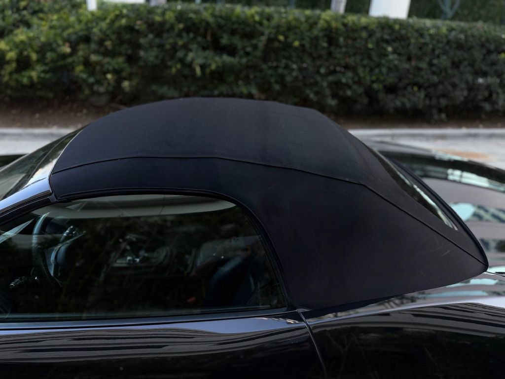 Used 2016 Jaguar F-TYPE R image 21