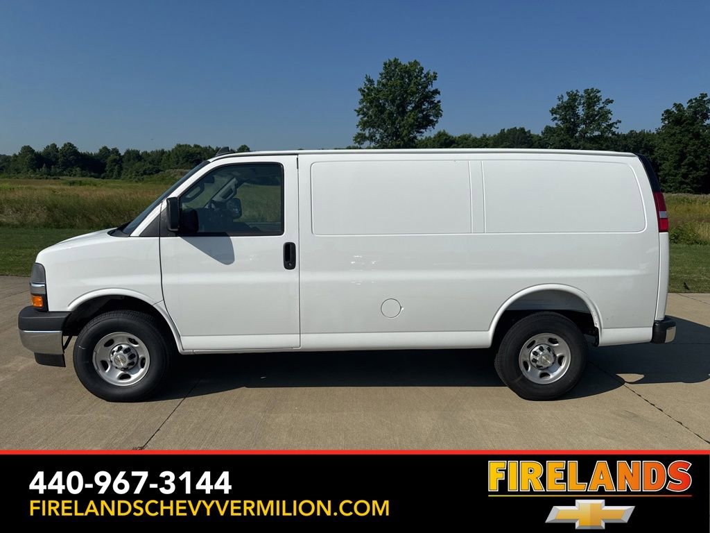 New 2025 Chevrolet Express 2500 w/ Driver Convenience Package image 6