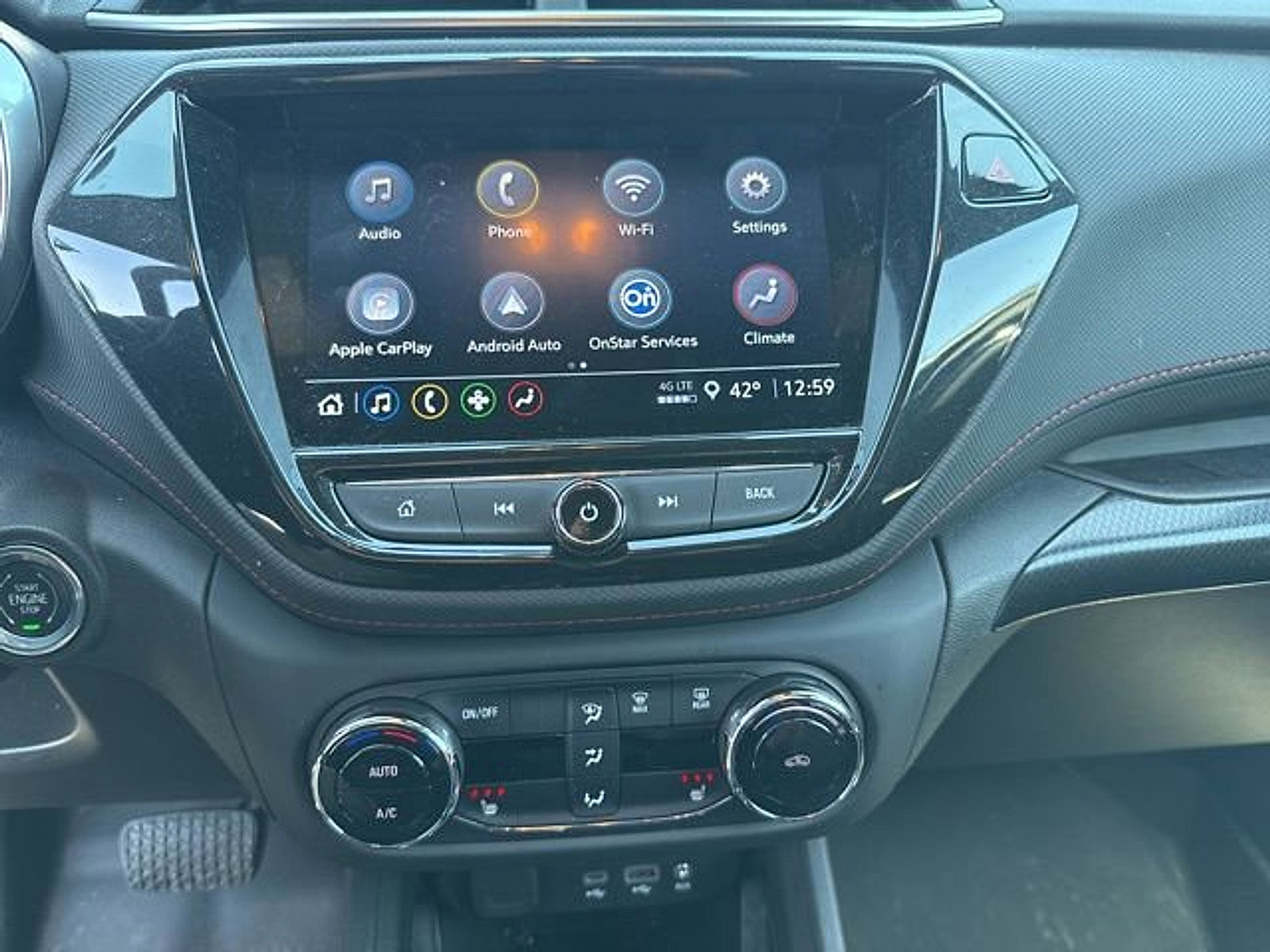 Used 2023 Chevrolet TrailBlazer RS w/ Convenience Package image 16