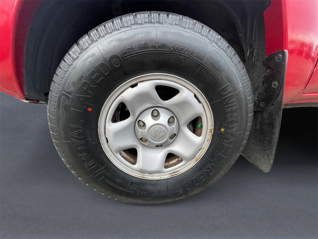 Used 2015 Toyota Tacoma PreRunner image 9