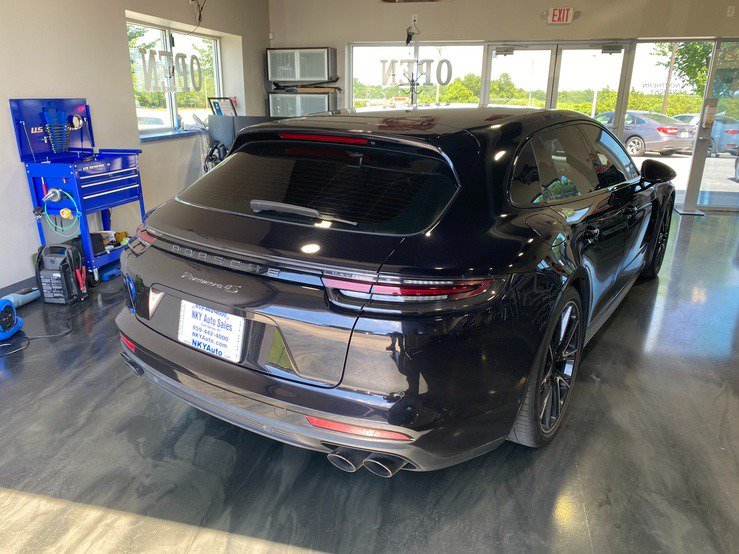 Used 2018 Porsche Panamera 4S AWD/4WD image 7