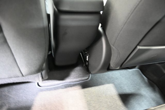 Used 2023 Chevrolet TrailBlazer LS image 28