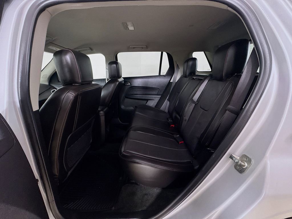 Used 2017 GMC Terrain SLT image 18