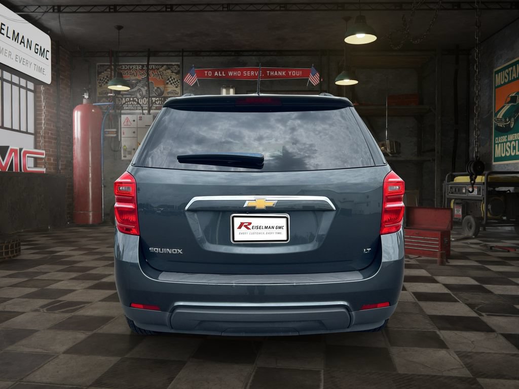 Used 2017 Chevrolet Equinox LT w/ Convenience Package FWD image 4