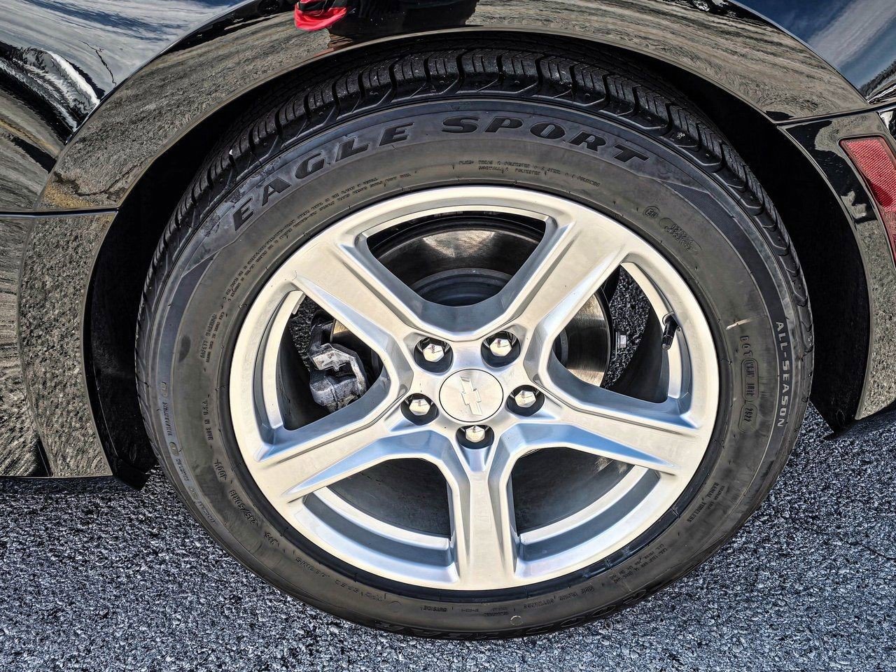 Certified 2023 Chevrolet Camaro LT w/ Technology Package image 9