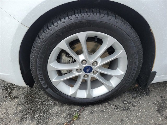 Used 2019 Ford Fusion SE image 31