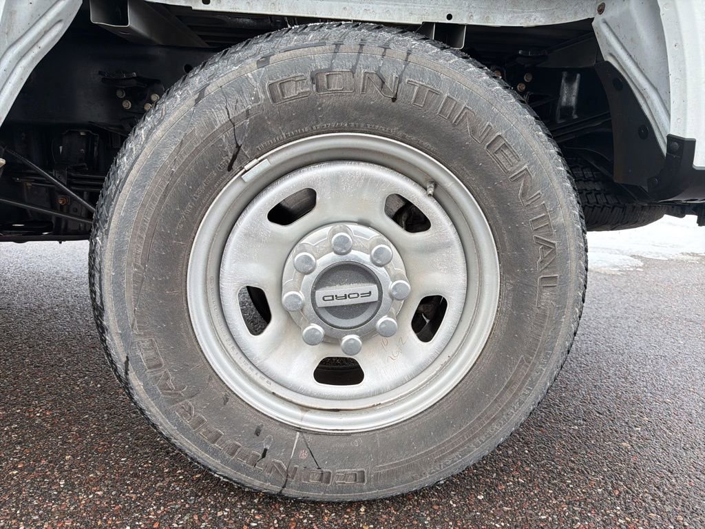 Used 2022 Ford F350 XL w/ Power Equipment Group image 6