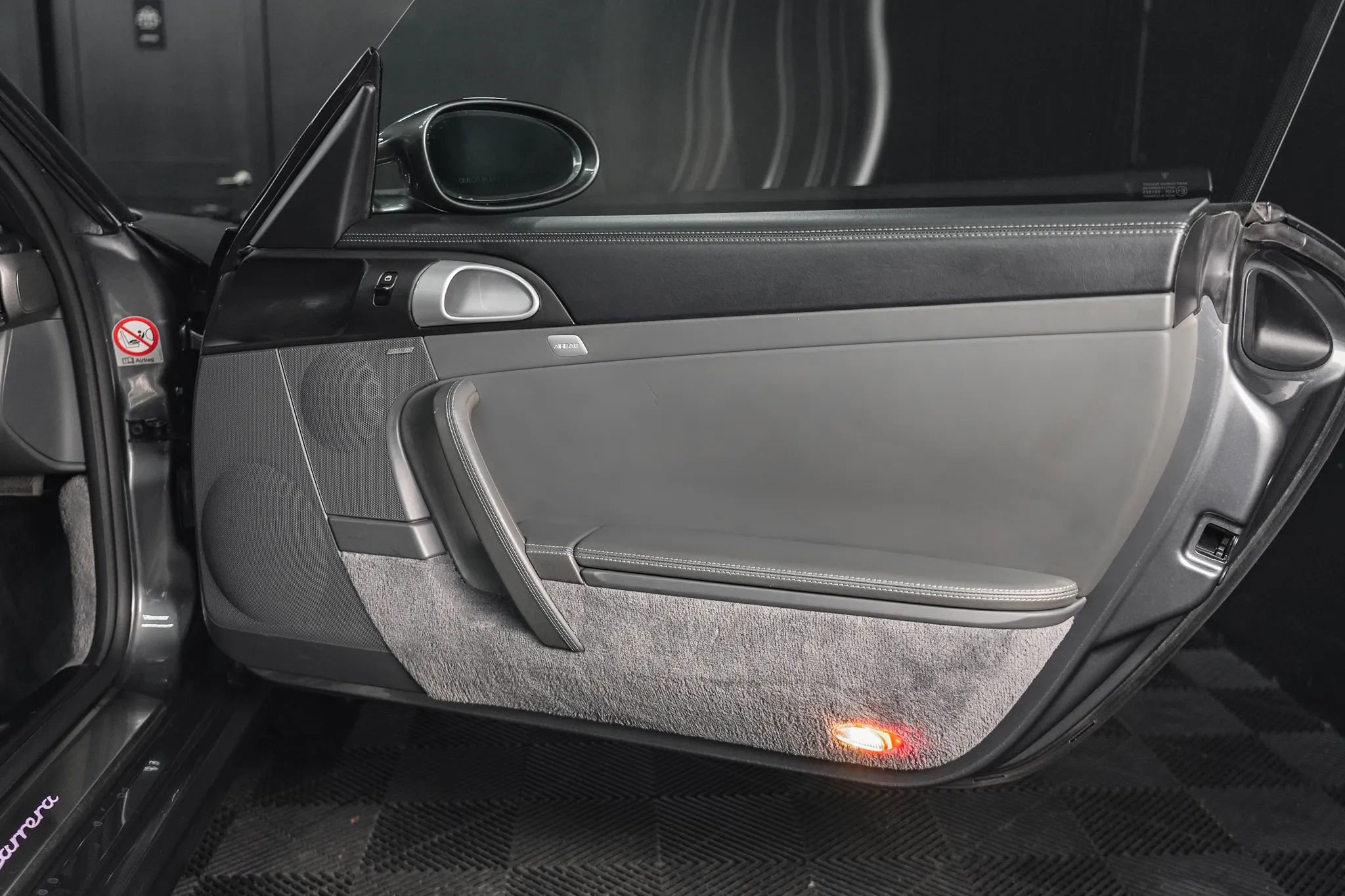 Used 2007 Porsche 911 GT3 RS image 41