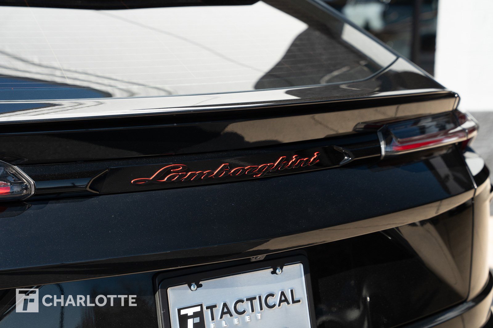 Used 2021 Lamborghini Urus image 14