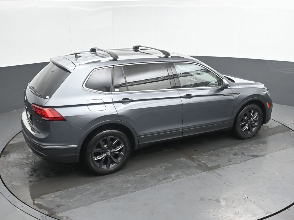 Used 2022 Volkswagen Tiguan SE image 29