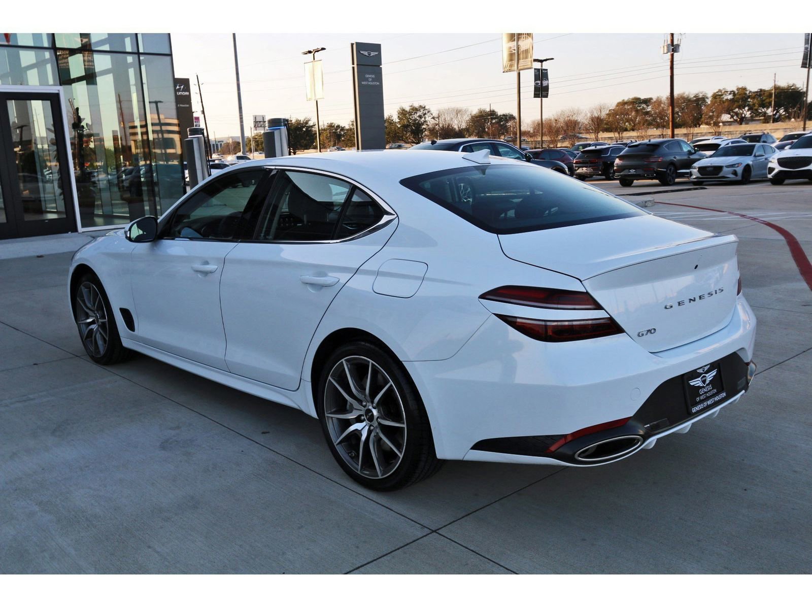 Used 2026 Genesis G70 2.5T RWD image 6