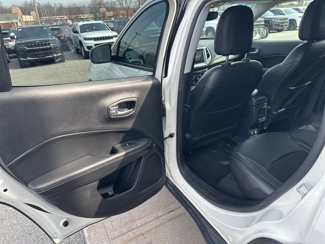 Certified 2019 Jeep Compass Latitude w/ Popular Equipment Group image 18