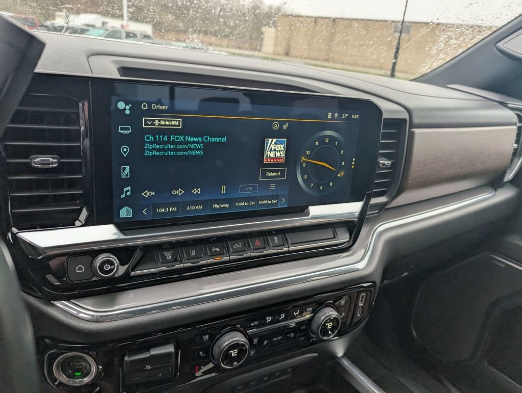 Used 2024 Chevrolet Silverado 3500 High Country w/ High Country Premium Package image 19