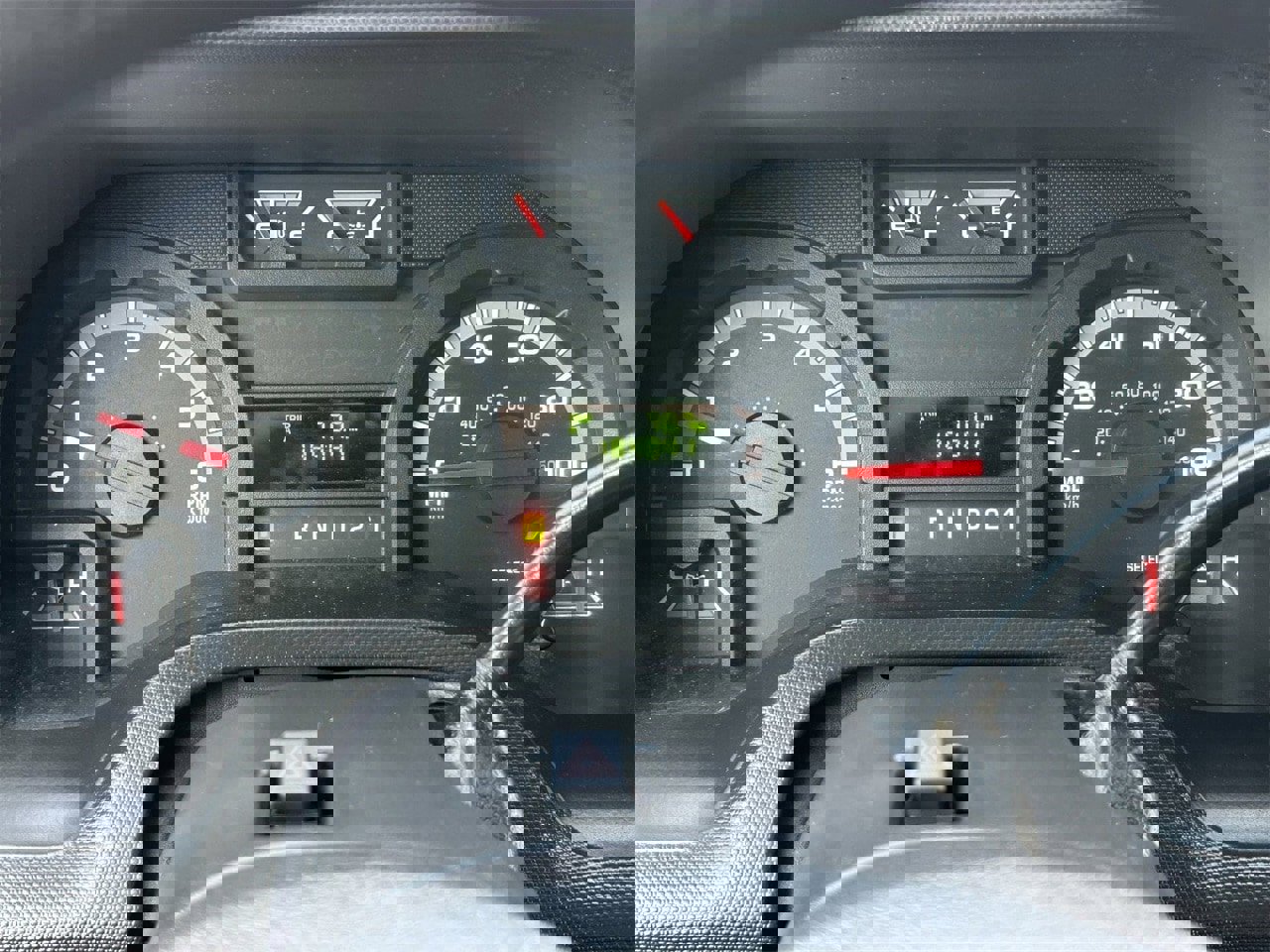 Used 2014 Ford E-250 and Econoline 250 image 30