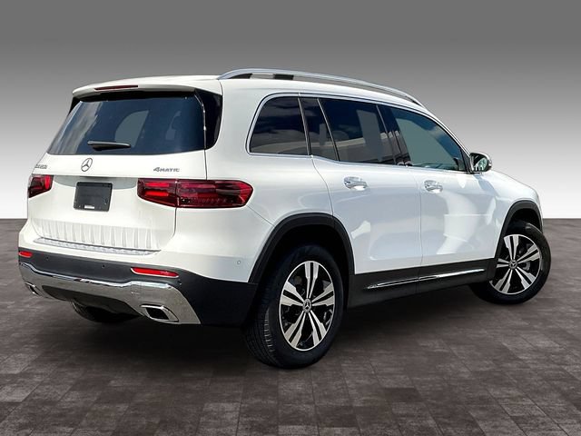 Used 2026 Mercedes-Benz GLB 250 4MATIC image 5