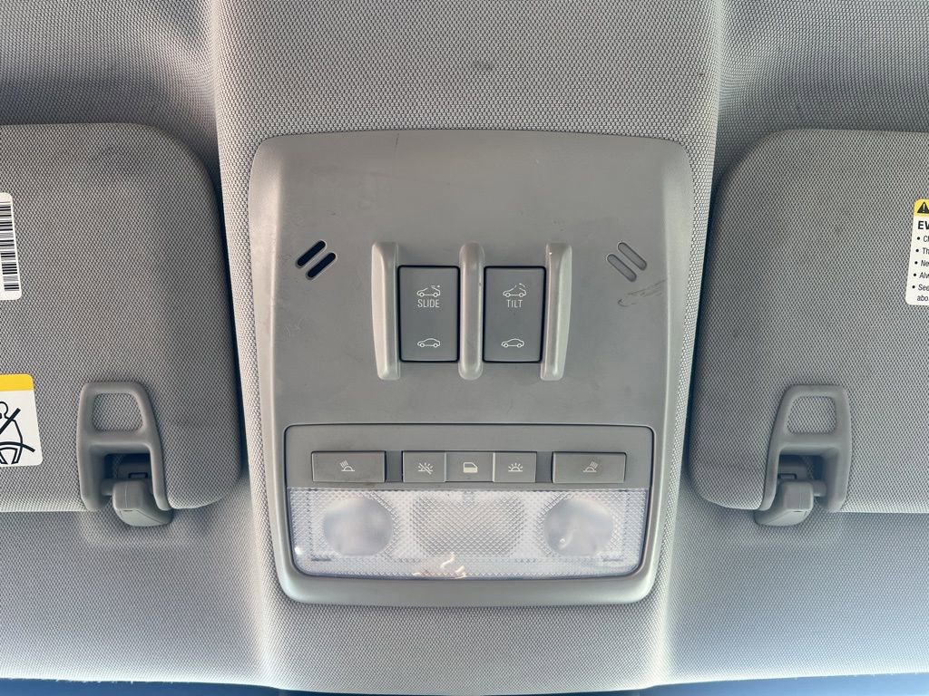 Used 2018 Chevrolet Trax LT w/ Sun & Sound Package image 22