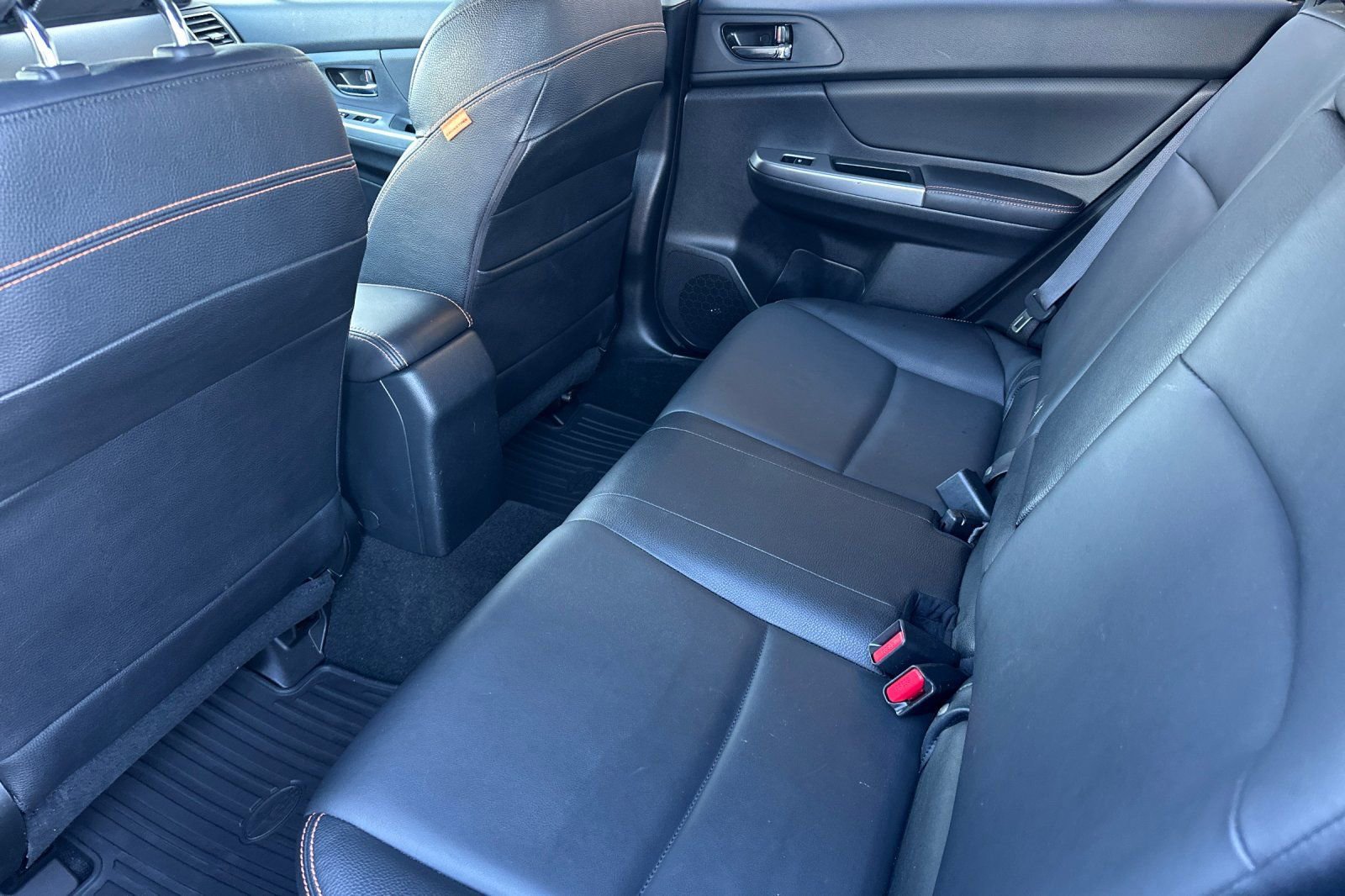 Used 2016 Subaru Crosstrek 2.0i Limited w/ Popular Package #2 image 14