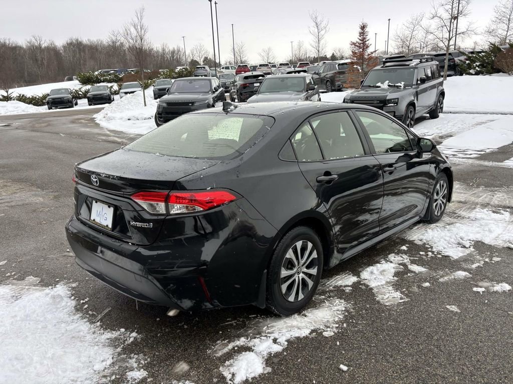Used 2020 Toyota Corolla LE image 7