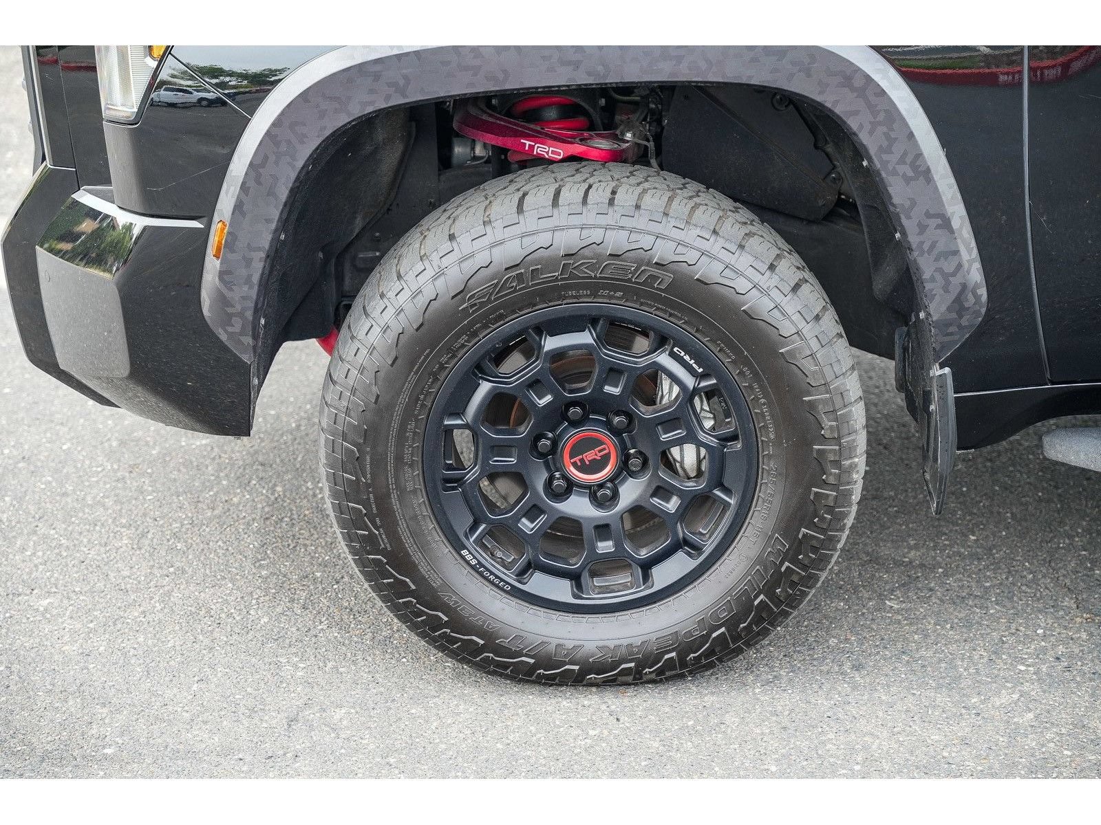 Used 2025 Toyota Tundra TRD Pro AWD/4WD image 9