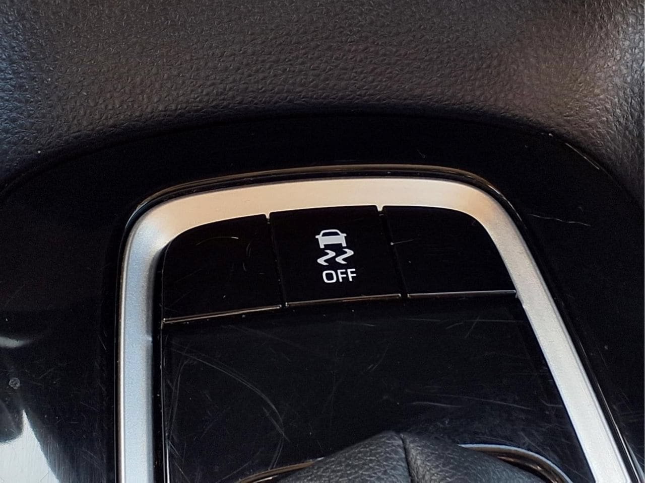 Used 2024 Toyota Corolla LE FWD image 17