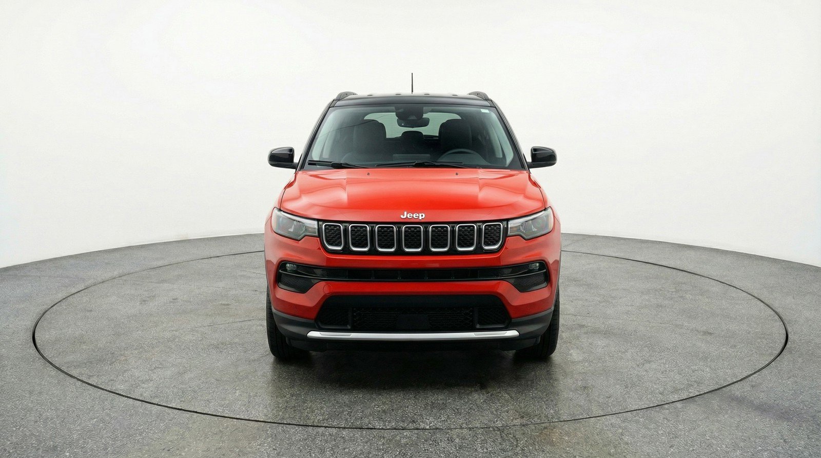 Used 2025 Jeep Compass Limited image 2