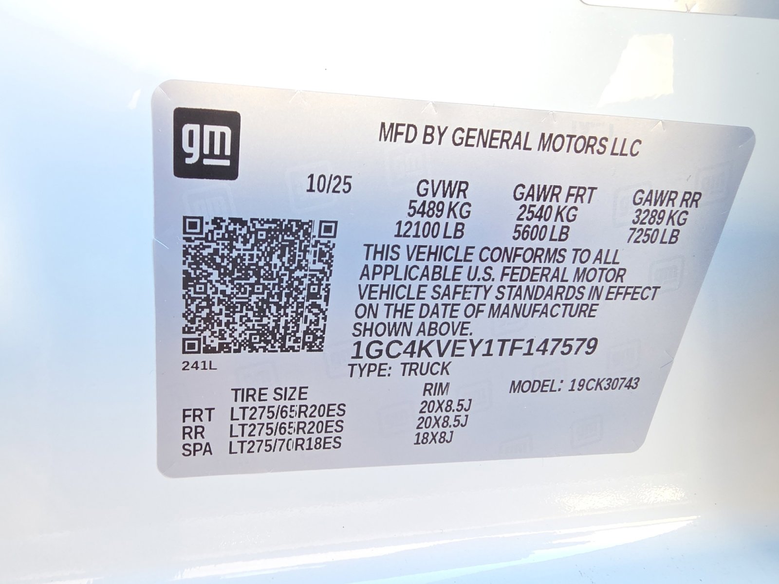 New 2026 Chevrolet Silverado 3500 High Country w/ Technology Package image 29