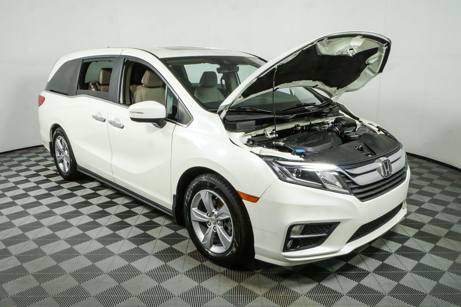 Used 2018 Honda Odyssey EX-L image 36