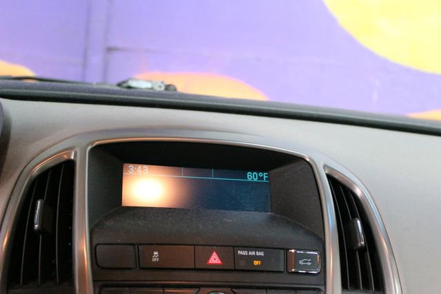 Used 2012 Buick Verano FWD image 16