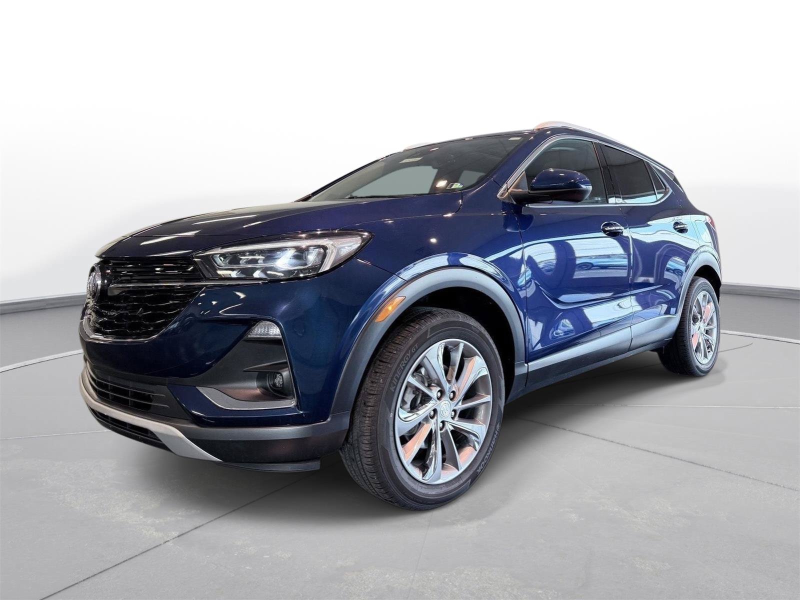 Used 2023 Buick Encore GX Essence w/ Experience Buick Package AWD/4WD image 3