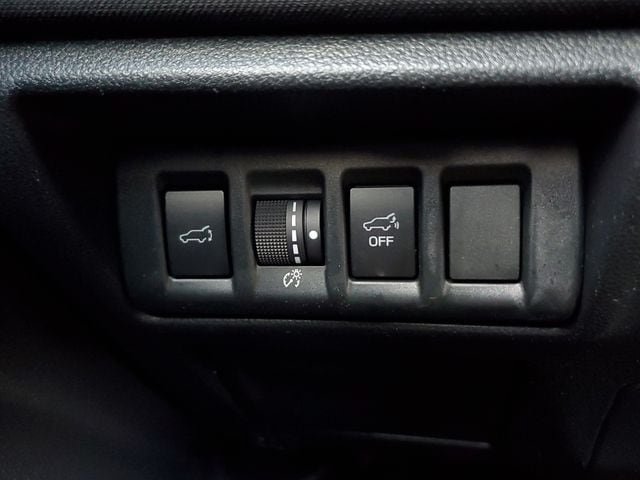 Used 2022 Subaru Outback Premium AWD/4WD image 35