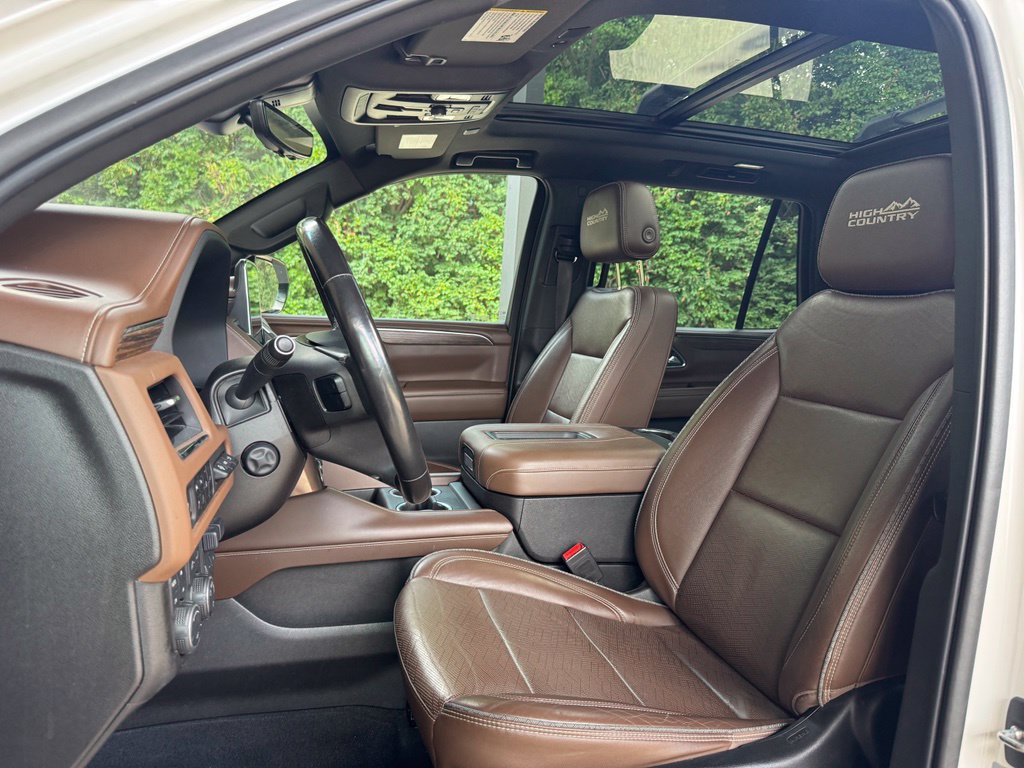 Used 2021 Chevrolet Tahoe High Country AWD/4WD image 11