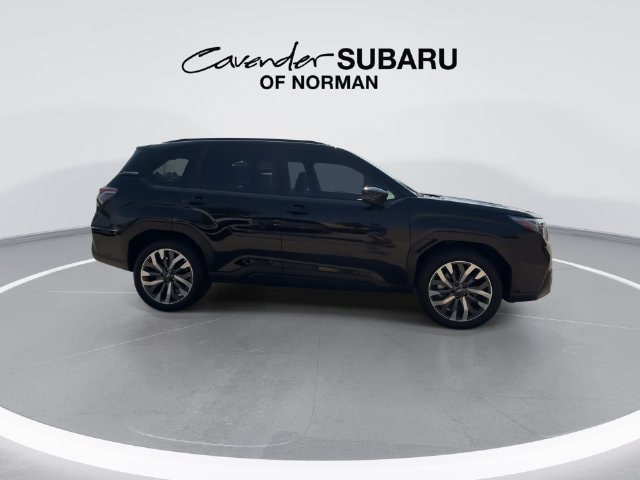 Used 2025 Subaru Forester Touring AWD/4WD image 9