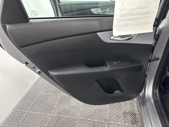 Used 2023 Kia Forte LXS FWD image 13