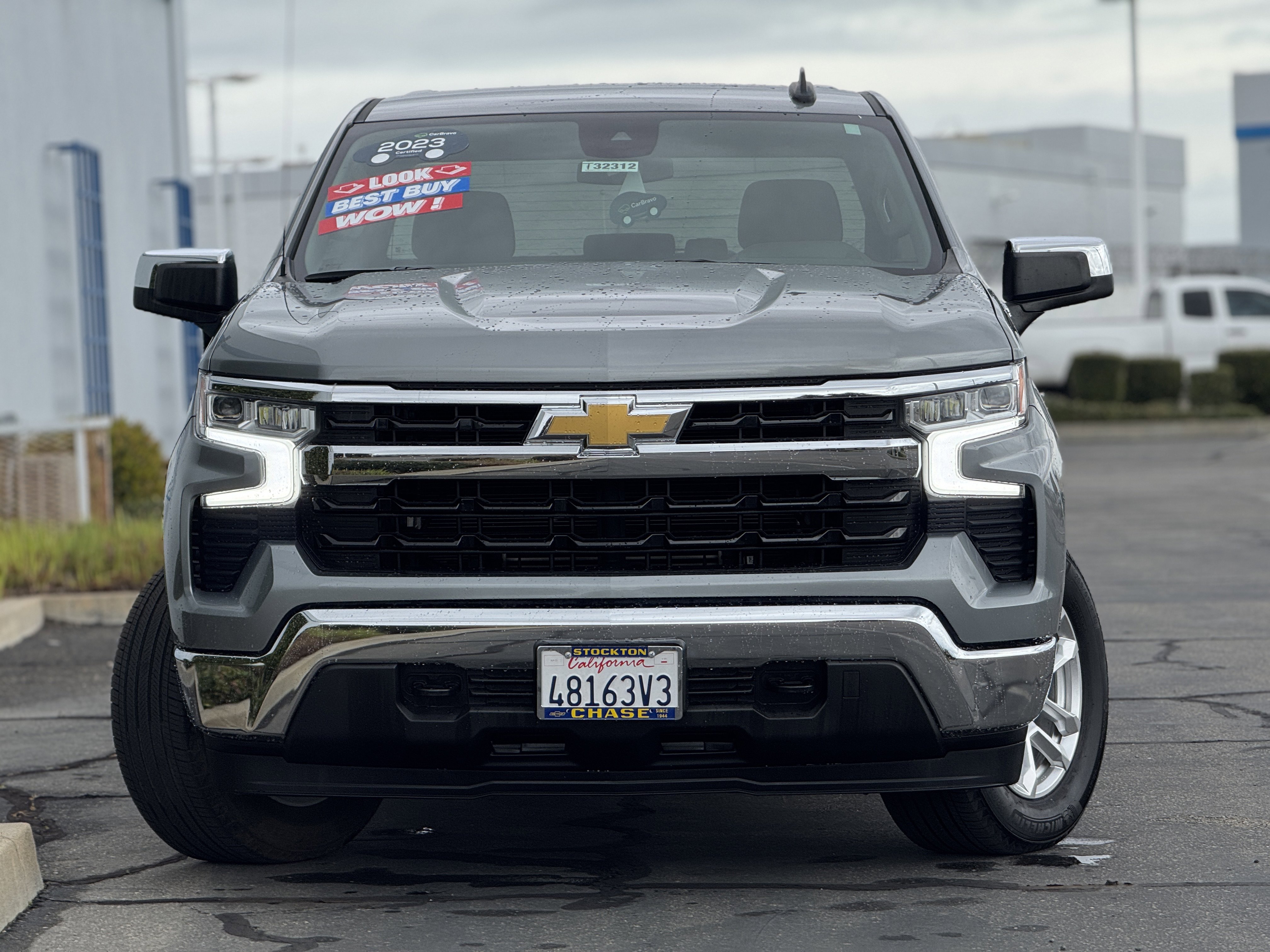 Used 2023 Chevrolet Silverado 1500 LT image 2