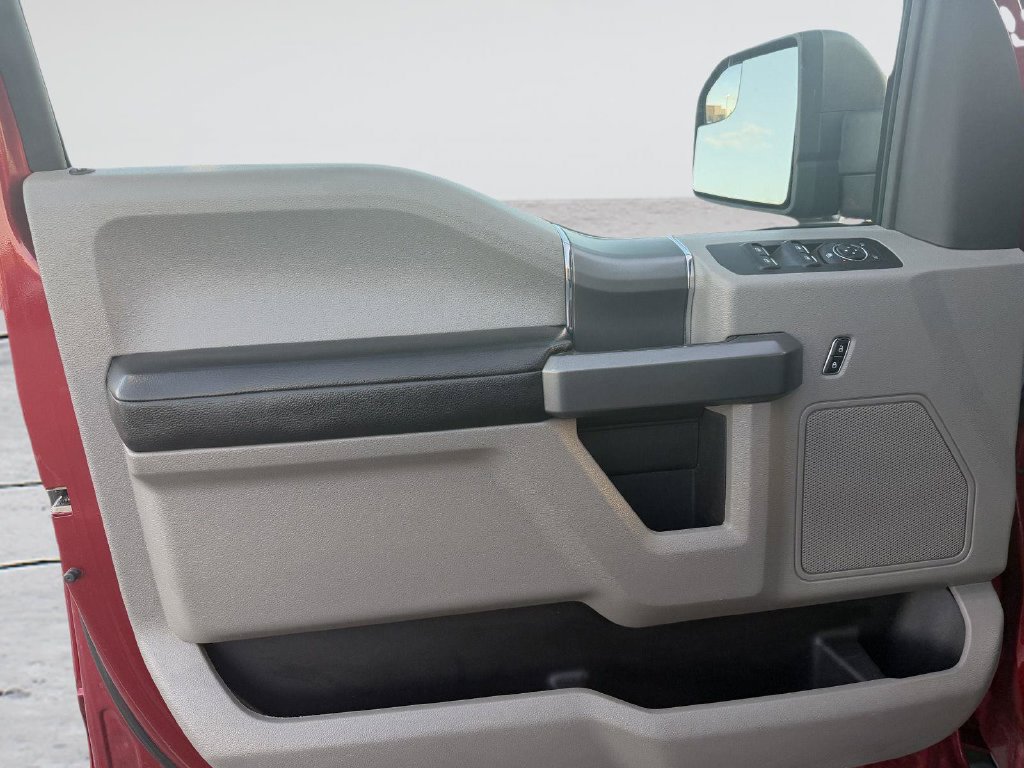 Used 2017 Ford F150 XLT w/ XTR Package AWD/4WD image 11