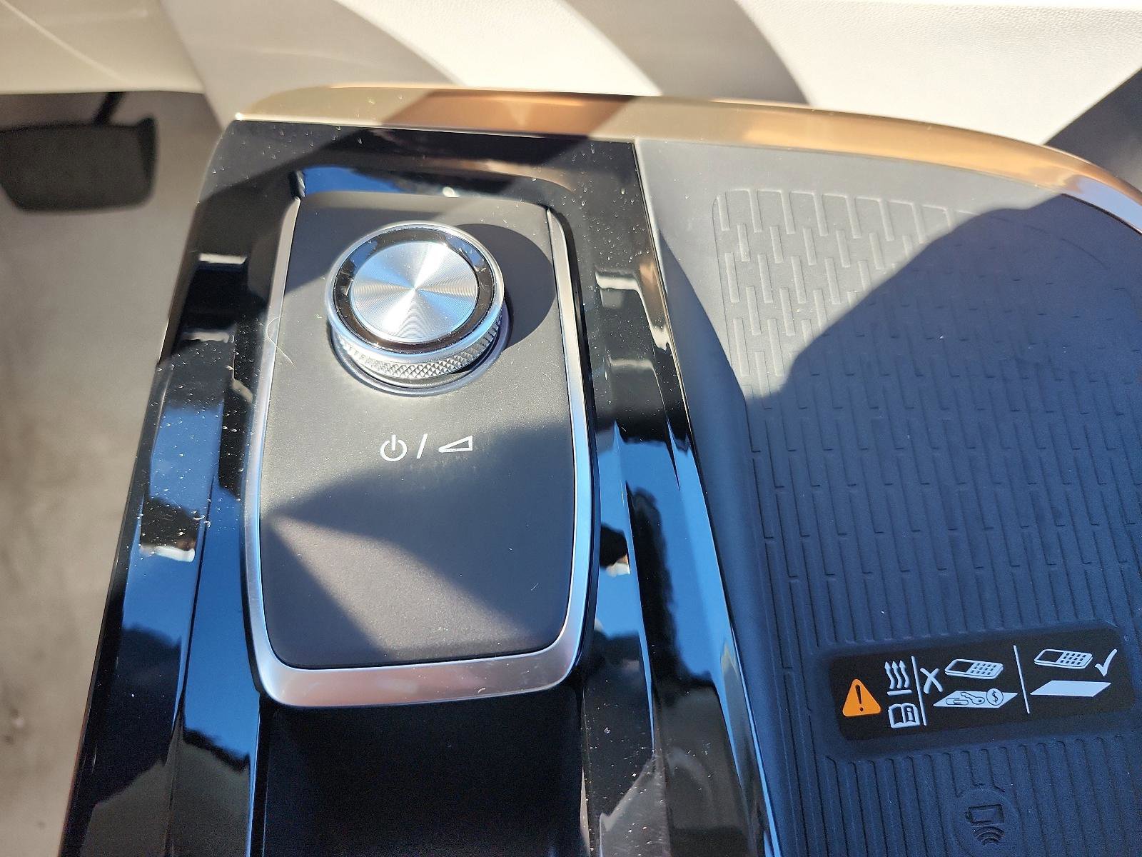 New 2026 Buick Enclave Avenir image 17