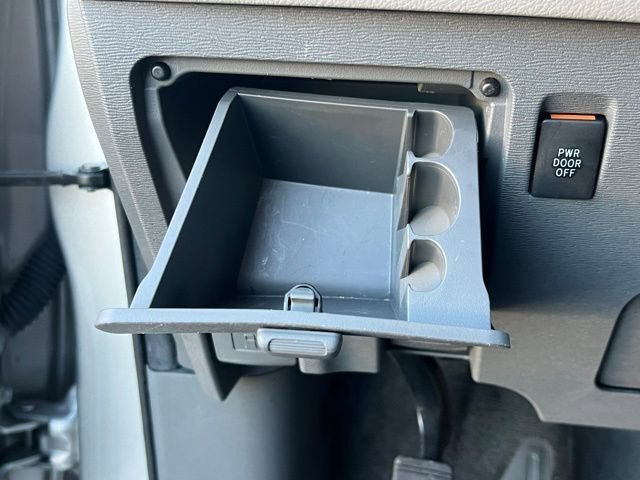 Used 2020 Toyota Sienna LE image 18