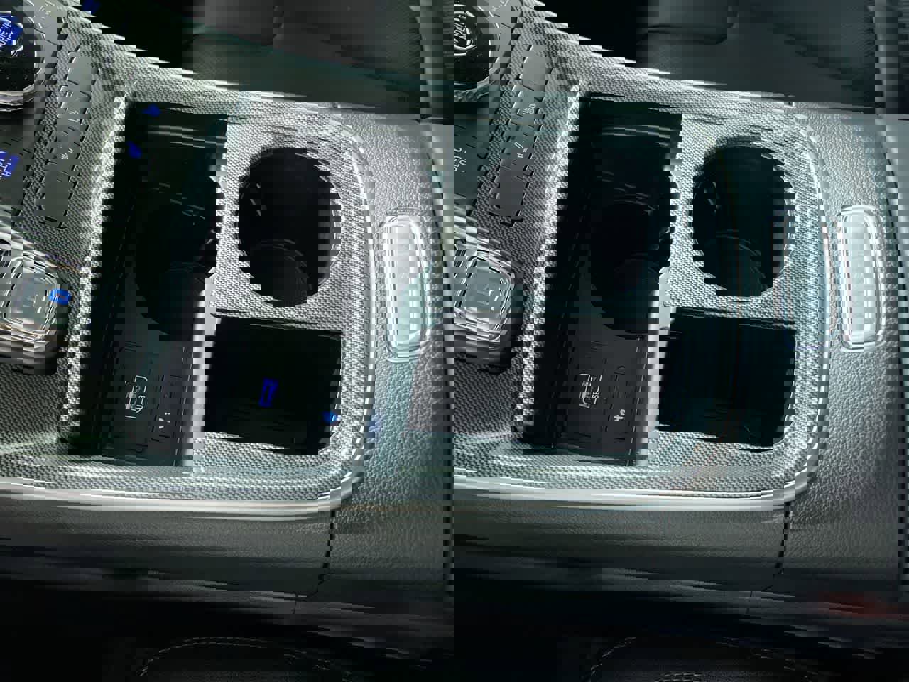 Used 2023 Hyundai Santa Fe XRT image 28