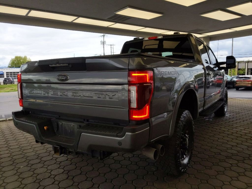 Used 2022 Ford F350 Lariat w/ Tremor Off-Road Package AWD/4WD image 6